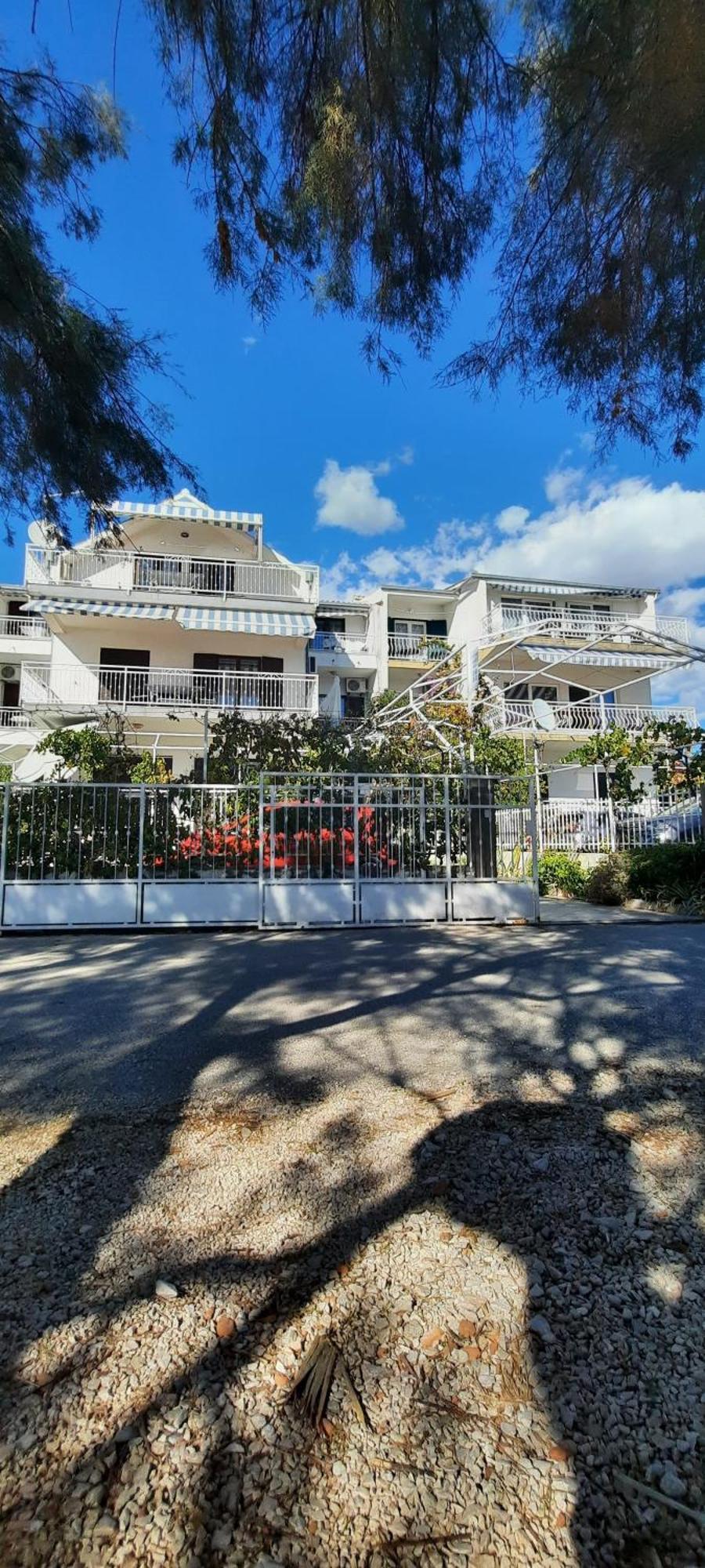 Apartments Ana Bilota Сегет-Враниця Екстер'єр фото