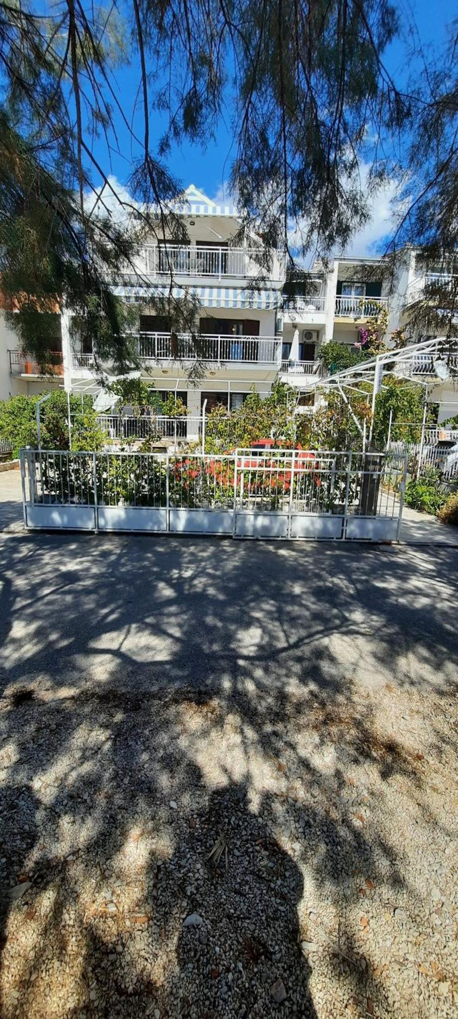 Apartments Ana Bilota Сегет-Враниця Екстер'єр фото